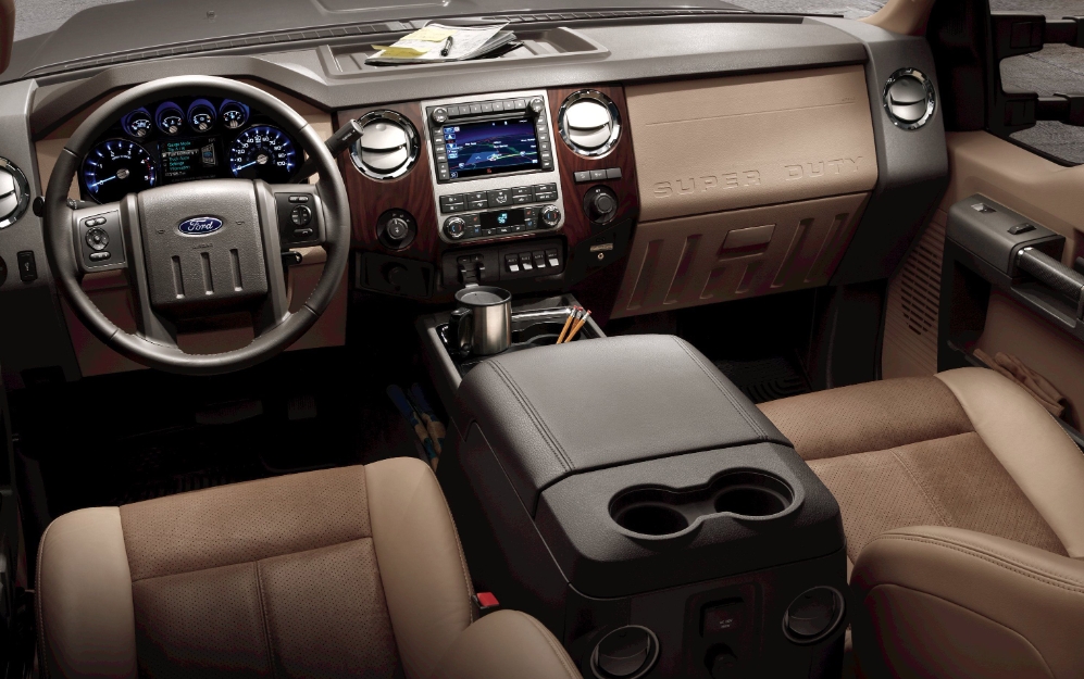 2024 Ford F-550 Interior