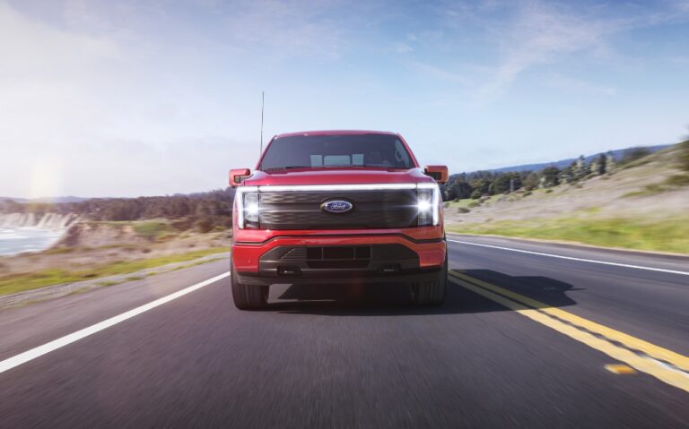 2024 Ford F-150 Lightning EV Exterior