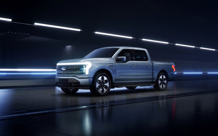 2024 Ford F-150 Lightning Exterior