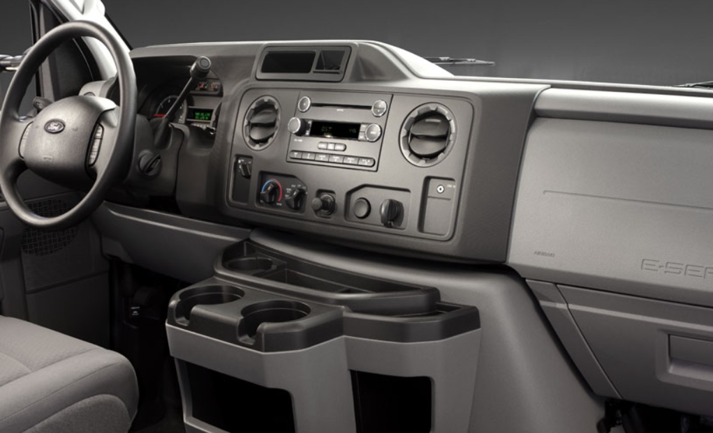 2024 Ford E-Series Cutaway Interior