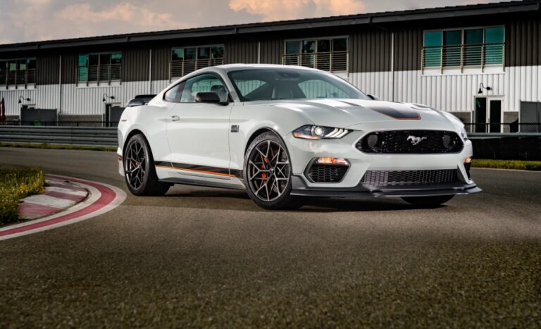 2024 Ford Mustang Coupe Exterior