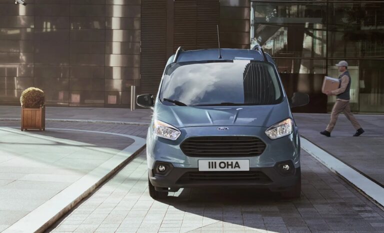 2024 Ford Transit Courier Exterior